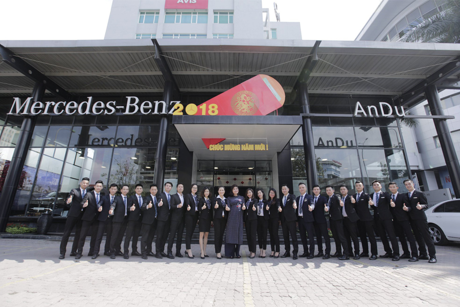 Showroom Mercedes-Benz An Du Phạm Hùng rộng 4.000m2